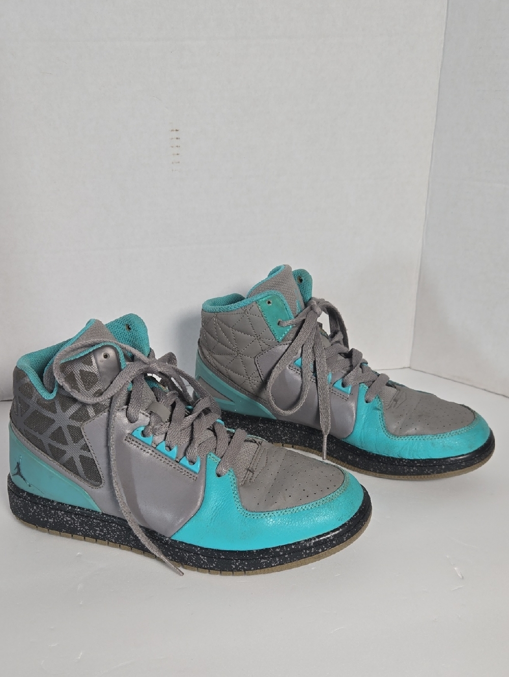 Jordan 1 flight 3 Premium Teal/Grey Retro Size 7 Youth